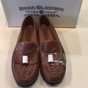 Casual tassled loafer